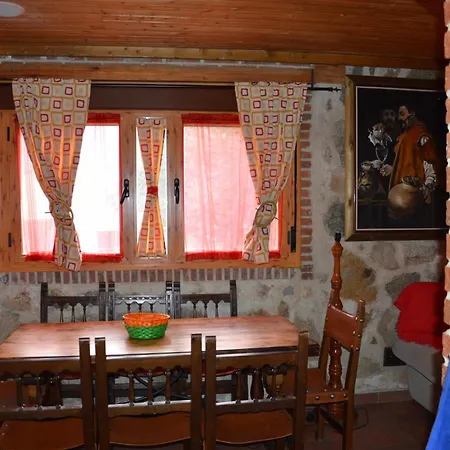 Rural En Tatil Evi Navaluenga