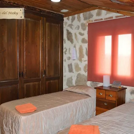 Holiday home Rural En Navaluenga