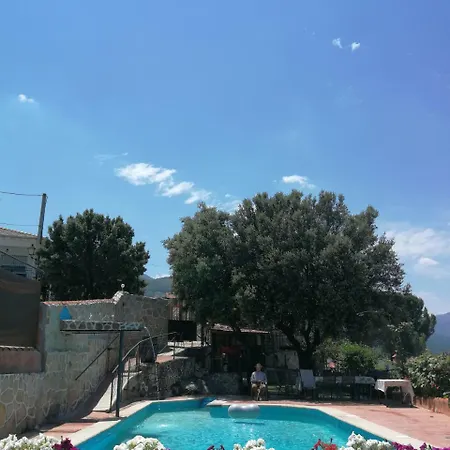 Rural En * Navaluenga