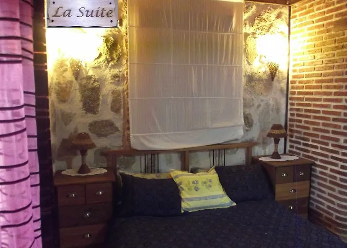 Rural En 펜션 나발루엔가