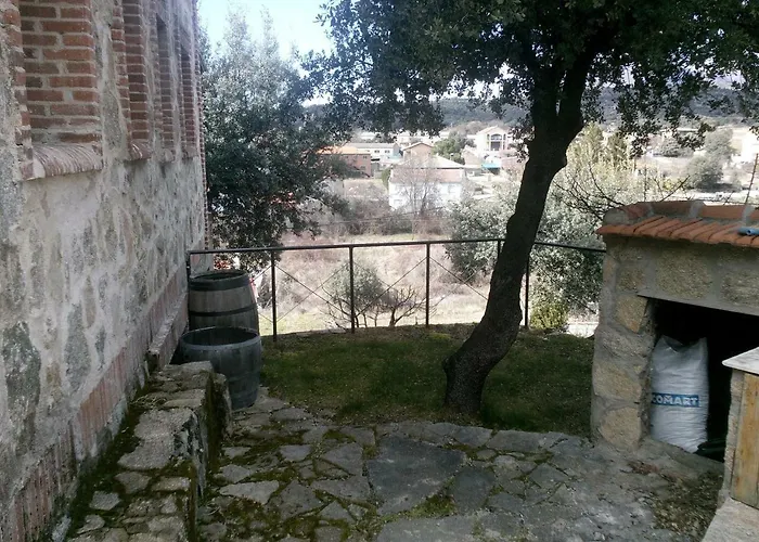 Rural En 펜션 나발루엔가