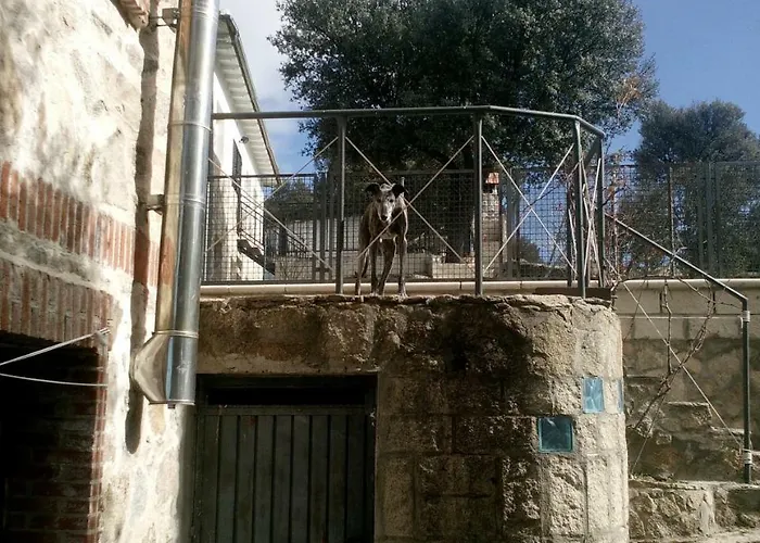 Rural En 펜션 나발루엔가