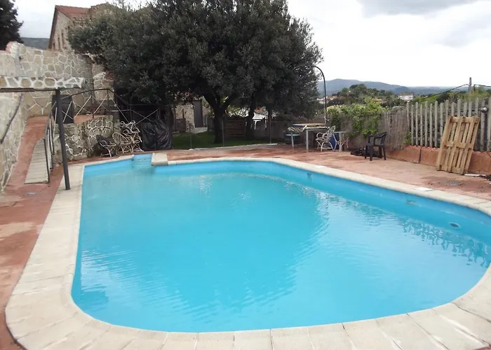 Rural En 펜션 나발루엔가